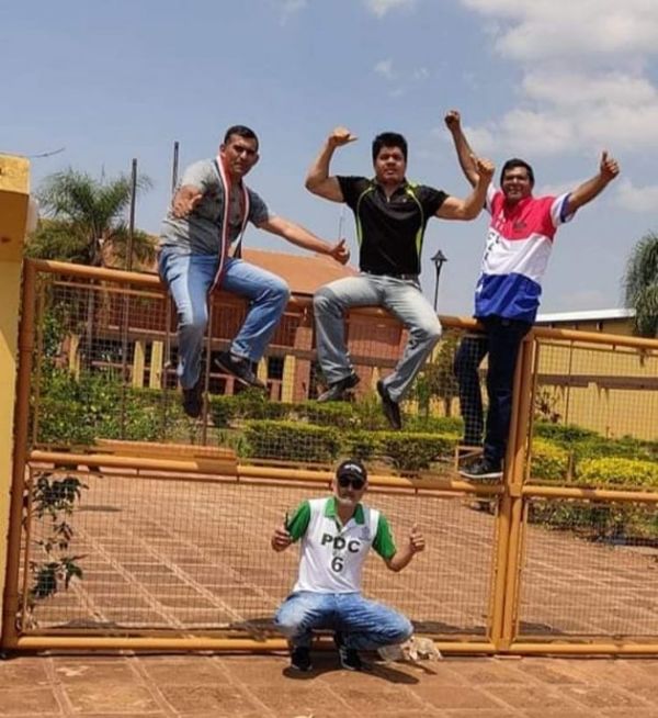 URGENTE: «Los 360s intentan agredir a funcionario municipal de Pedro Juan Caballero»