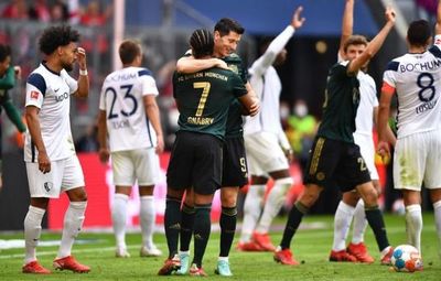 Bayern vuelve a golear y Lewandowski alcanza un nuevo récord