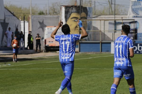 El paraguayo Cristian Colmán salva a Godoy Cruz en el último segundo