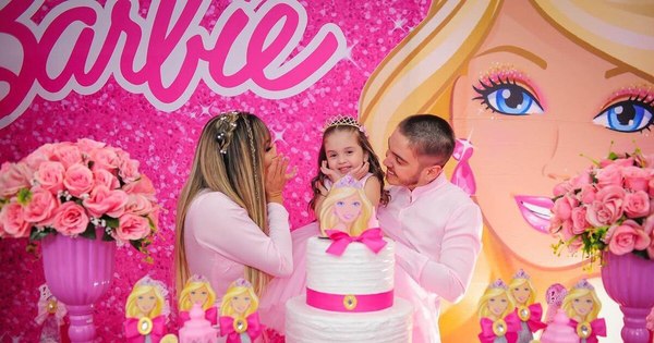La Nación / Marilina Bogado y Will Fretes festejaron un cumpleaños más de Melody, la hija de ambos
