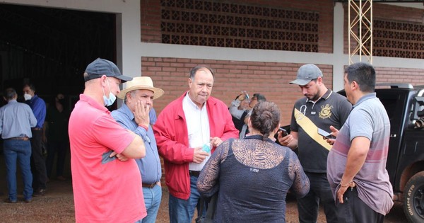 La Nación / Afara debate en Itapúa las penas a invasores de propiedades privadas