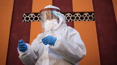 Bolivia recibió 600.000 vacunas donadas por España y Francia