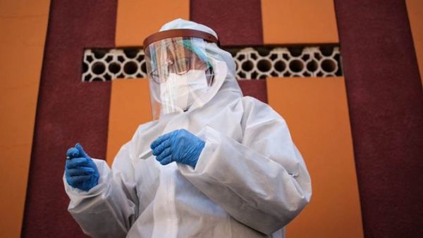 Bolivia recibió 600.000 vacunas donadas por España y Francia