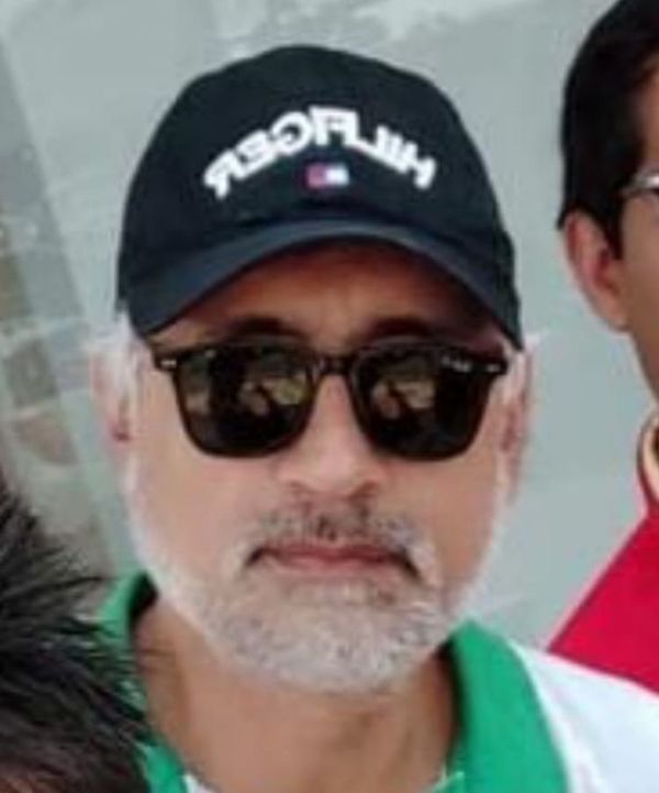 Holgazán pedrojuanino sin votos en encuesta de medio digital