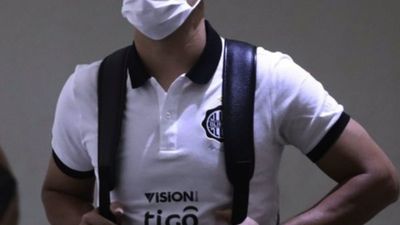 Domínguez niega salida de valores