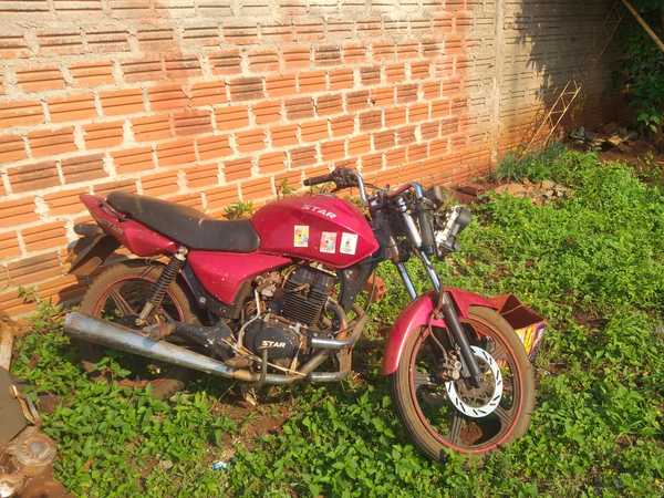 HOMBRE FALLECIÓ EN NARANJITO TRAS CAER DE SU MOTOCICLETA.