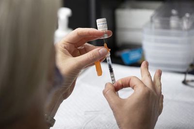 La Casa Blanca no descarta que vacuna de refuerzo sea aprobada en el futuro - Mundo - ABC Color