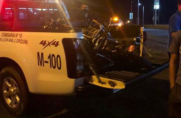 Motociclista muere tras caer en el pavimento - La Clave