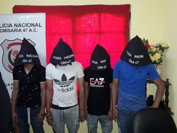 Policía detiene a cuatro hombres con armas y droga en Limpio