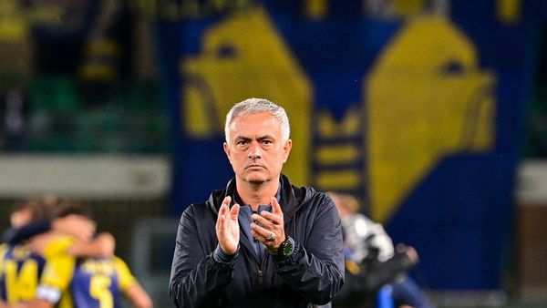 Hellas Verona inflige la primera derrota a Mourinho