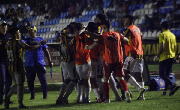 Luqueño consigue un triunfo vital ante Guaireña