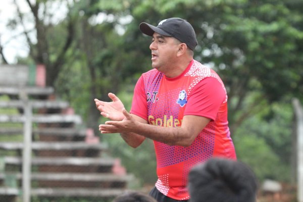 Crónica / NÉSTOR SERVIÁN: “El pobre surge porque tiene hambre”