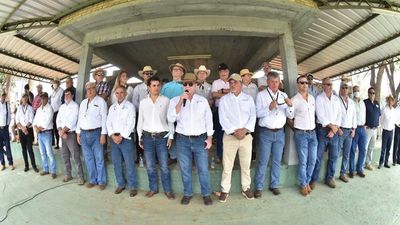 La Rural enfatiza rol de la ganadería como motor que mueve la  economía