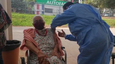 Todavía quedan cerca de 500.000 adultos vulnerables sin vacunar