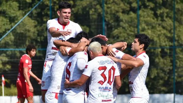 General visita a Santaní en búsqueda del campeonato