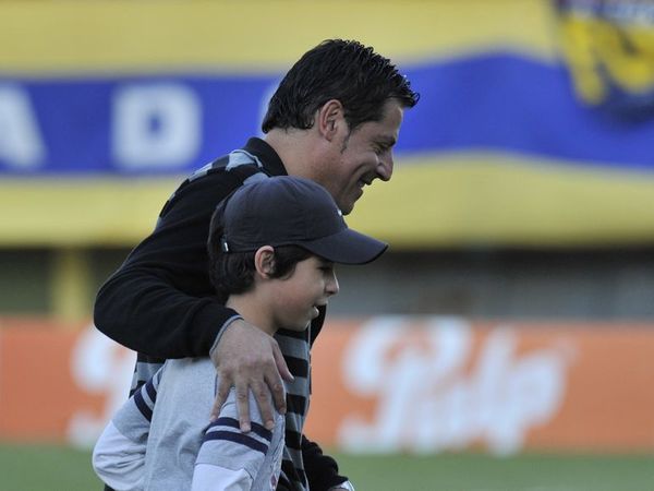 “De vuelta a casa”, regresa Zazhú, el técnico campeón del Apertura 2007 - Sportivo Luqueño - ABC Color