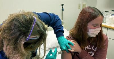 Dosis de la Pfizer podrían ser seguras para niños entre 5 y 11 años