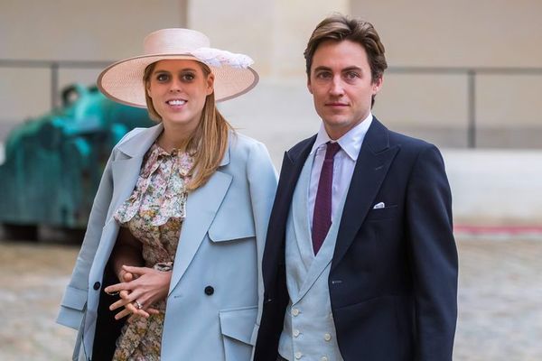 La princesa Beatriz, nieta de Isabel II, da a luz a su primera hija - Gente - ABC Color