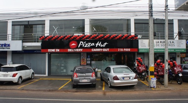Pizza Hut abrió local en Ñemby