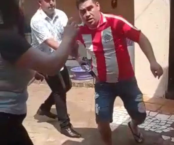 Un borracho amenazó con matar a integrantes de la familia de su pareja, tras una discusión – Diario TNPRESS