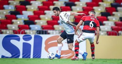 Con una actuación fantástica de Villasanti, Gremio tumbó al Flamengo