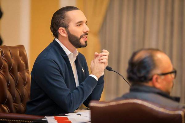 BUKELE CIERRA LA PUERTA A ABORTO Y MATRIMONIO IGUALITARIO EN REFORMA CONSTITUCIONAL