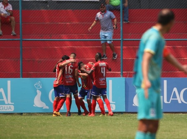 Colegiales conquistó el título de la Primera B - APF