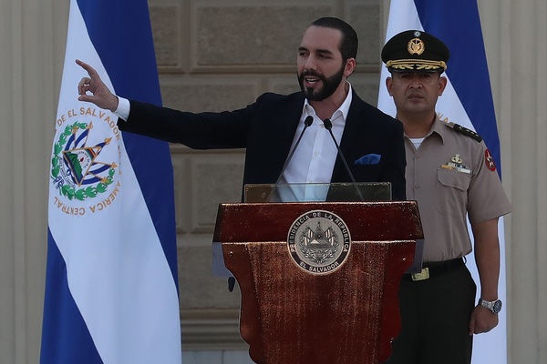 El Salvador cuenta con 700 bitcoines, anuncia el presidente Nayib Bukele - MarketData