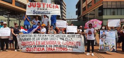 Familiares de Samuelito siguen clamando justicia - ABC en el Este - ABC Color