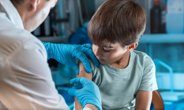Pfizer anunció que su vacuna es segura para niños de entre 5 y 11 años