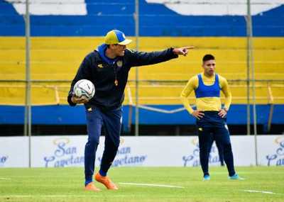 Badayco Maciel continúa al frente de Luqueño