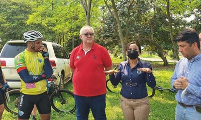 Gobernador apuesta al rugby y al ciclismo en Presidente Franco