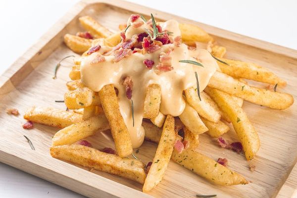 Rapidísima receta para que tus papas fritas suban de nivel - Gastronomía - ABC Color