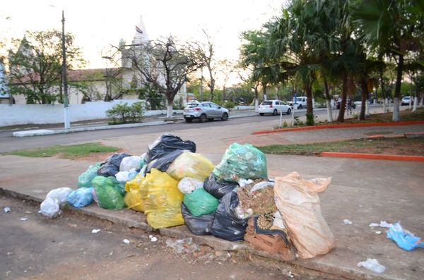Intendente desea tercerizar recolección de basura antes de dejar administración - Nacionales - ABC Color