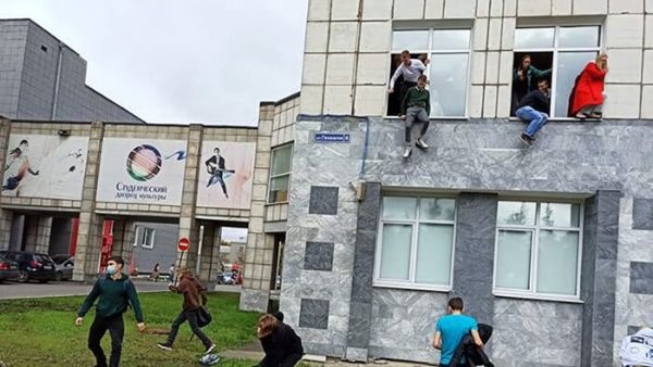 Tiroteo en universidad rusa: estudiante asesinó a 6 personas