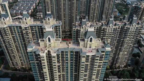 La crisis de la inmobiliaria china Evergrande castiga a las bolsas europeas