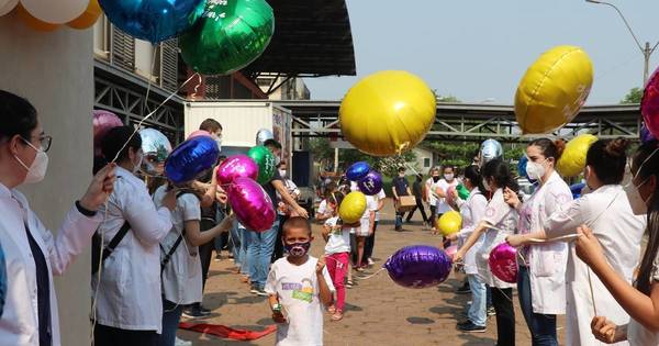 La Nación / Niños curados de cáncer vuelven a soñar y celebran la vida con una fiesta en Clínicas