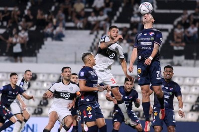 Olimpia volvió a perder y se hunde en la tabla de puntuaciones del clausura - .::Agencia IP::.