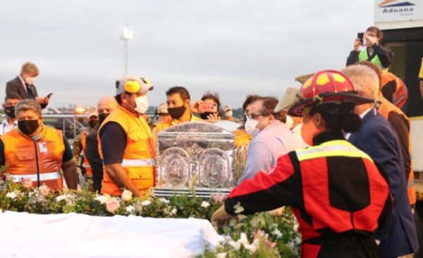 Las reliquias de la beata Chiquitunga ya se encuentran en Paraguay