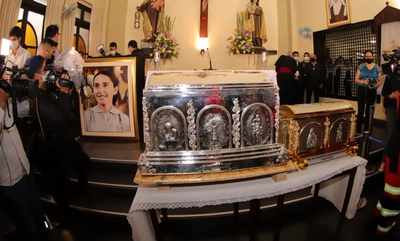 Reliquias de Chiquitunga ya está en el Monasterio de las Carmelitas Descalzas - Noticiero Paraguay