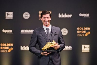 Lewandowski: Compito conmigo mismo, no con Messi y Cristiano