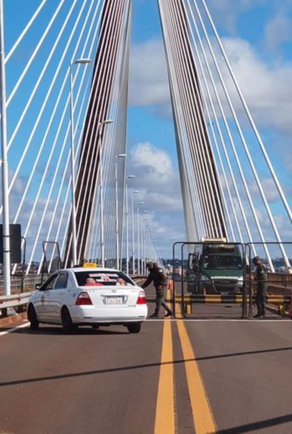 Una luz al final del puente - Nacionales - ABC Color