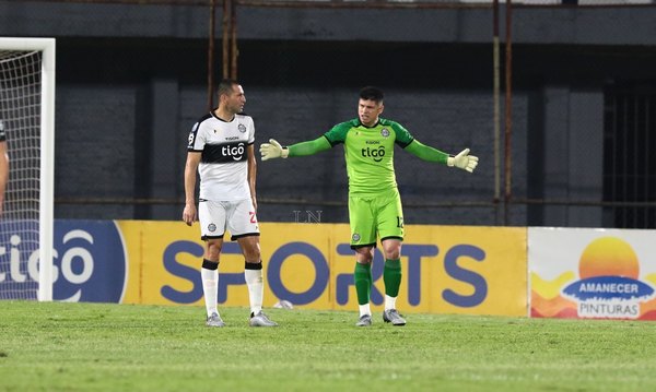 Radiografía de la crisis franjeada: Último, el más derrotado y goleado del Clausura