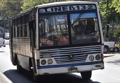 No habrá suba de pasaje, pero transportistas de Asunción amagan con dejar de operar - Nacionales - ABC Color