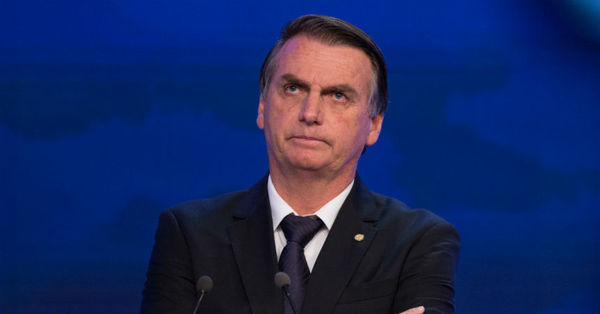 Bolsonaro tuvo que comer en la calle en Nueva York por no estar vacunado contra el Covid-19 - SNT