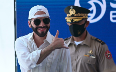 Presidente Bukele dice en Twitter que es «el dictador más cool del mundo»
