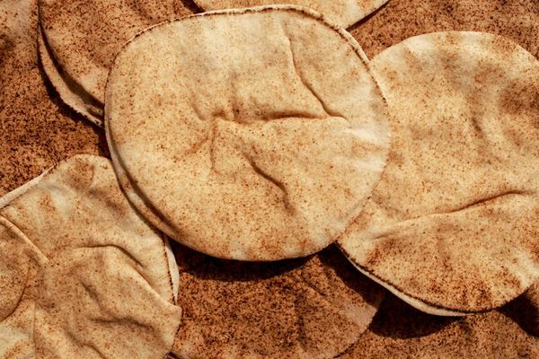 Prepare su propio pan árabe integral y disfrútelo en un sinfín de preparaciones - Gastronomía - ABC Color