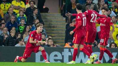 El Liverpool da descanso a los titulares y pasa a octavos