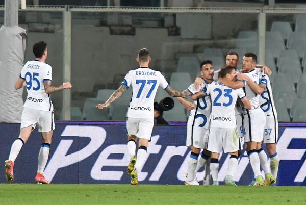El Inter duerme como líder de la Serie A