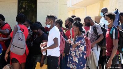 Haitianos saturan albergues en México esperando asilo de EE.UU.